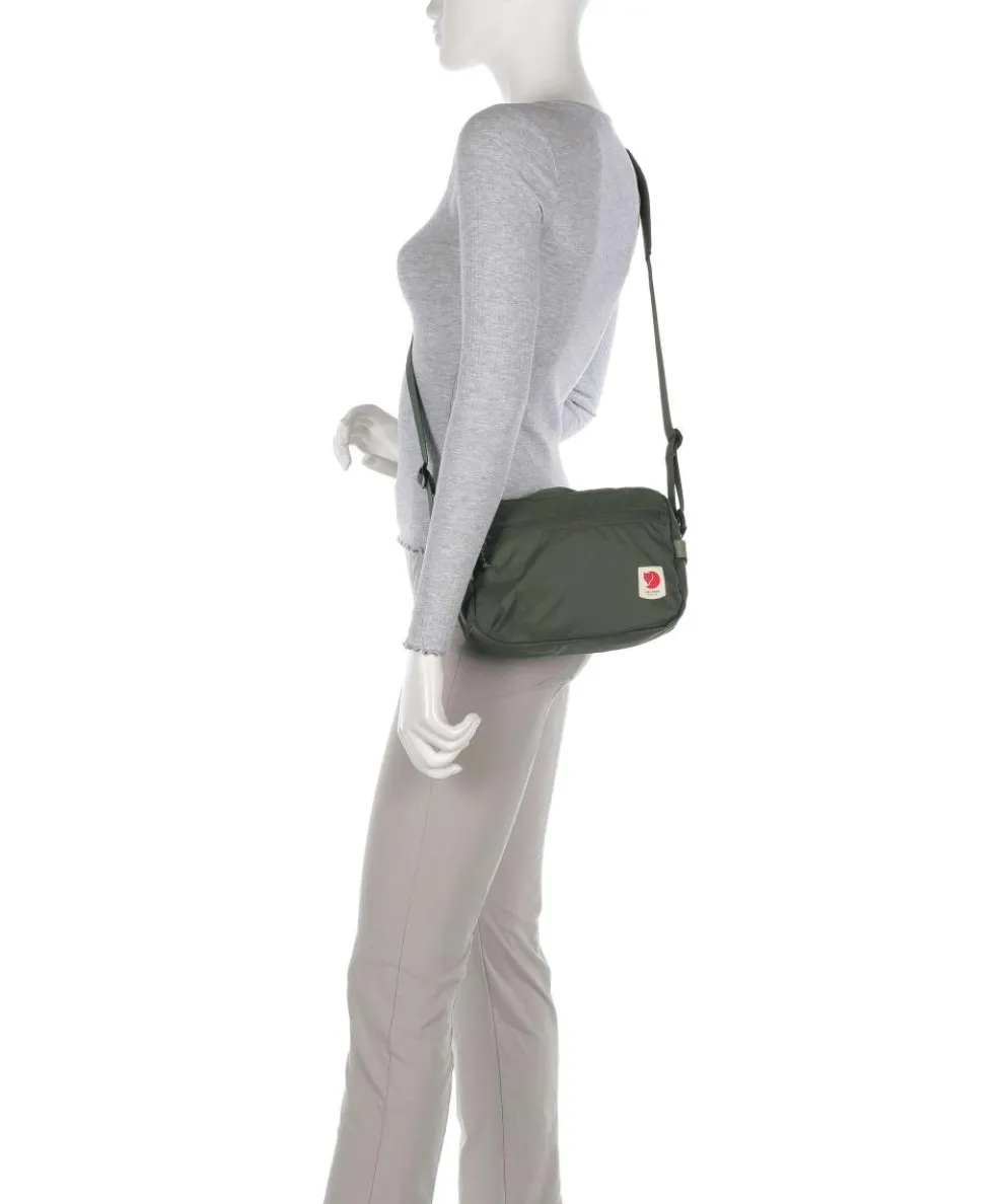 High Coast Umhängetasche recyceltes Polyamid dunkelgrün