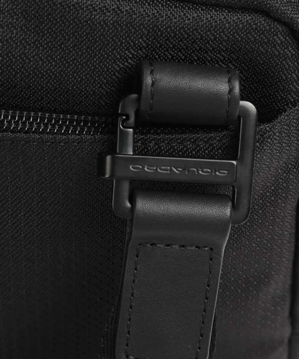 Wollem Umhängetasche 10″ recyceltes Polyester schwarz