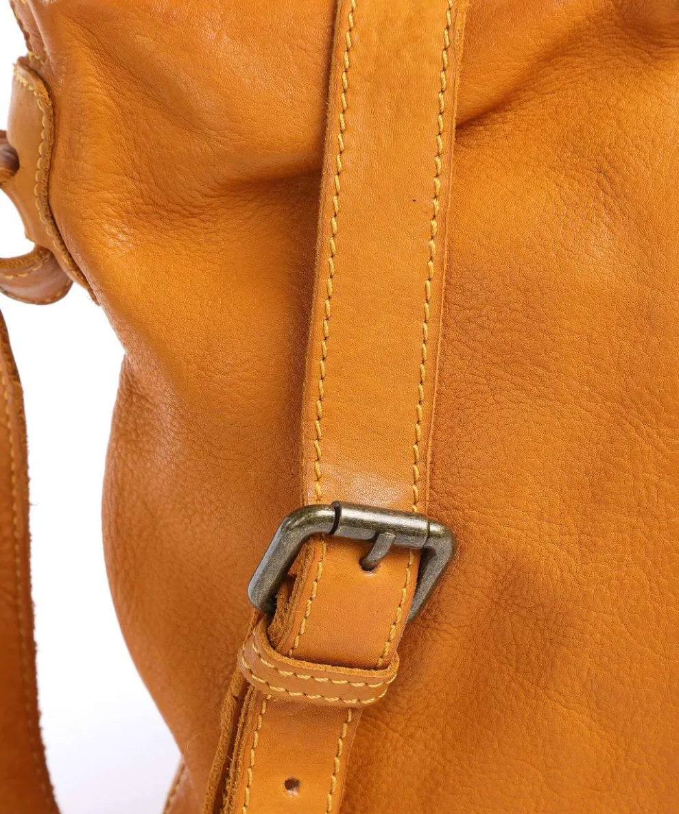 Submarine Umhängetasche fein genarbtes Rindsleder senfgelb