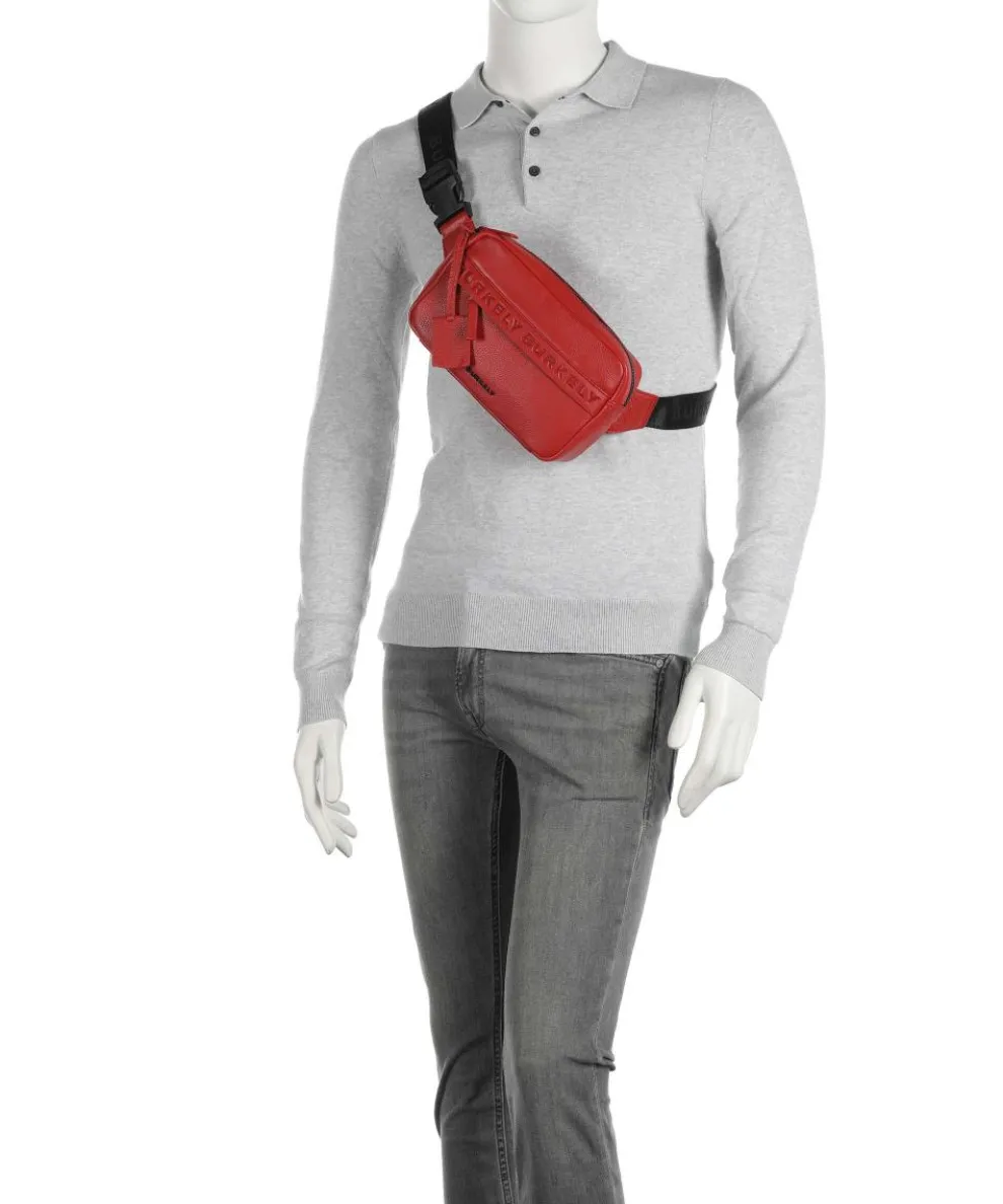 Minimal Mason Umhängetasche genarbtes Leder rot