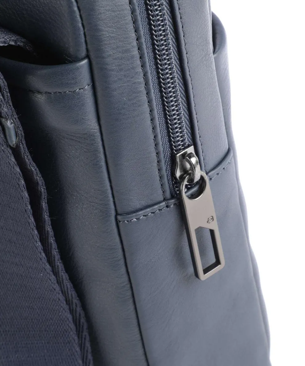 AKRON Umhängetasche 10″ fein genarbtes Rindsleder dunkelblau