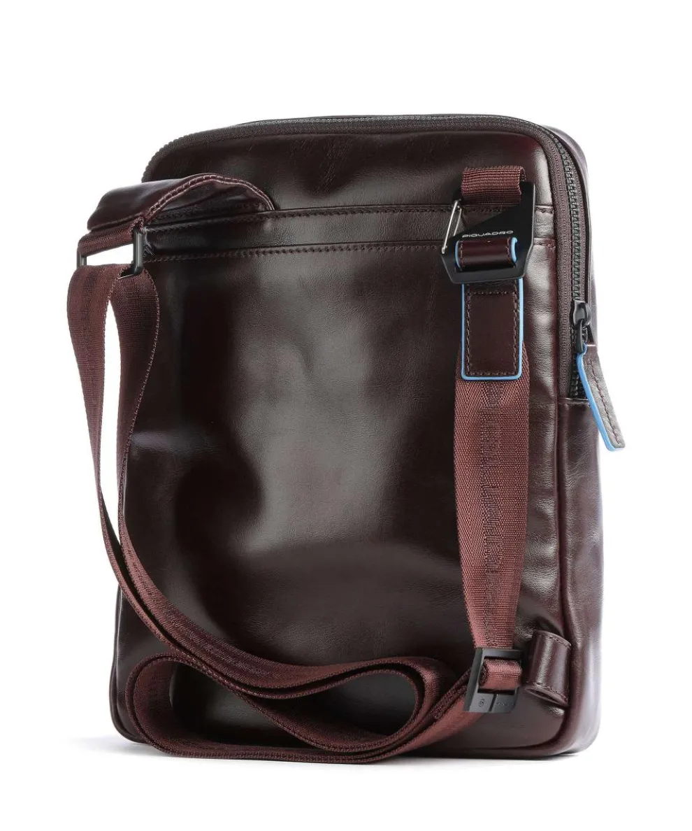 Blue Square Revamp Umhängetasche fein genarbtes Rindsleder mahagoni