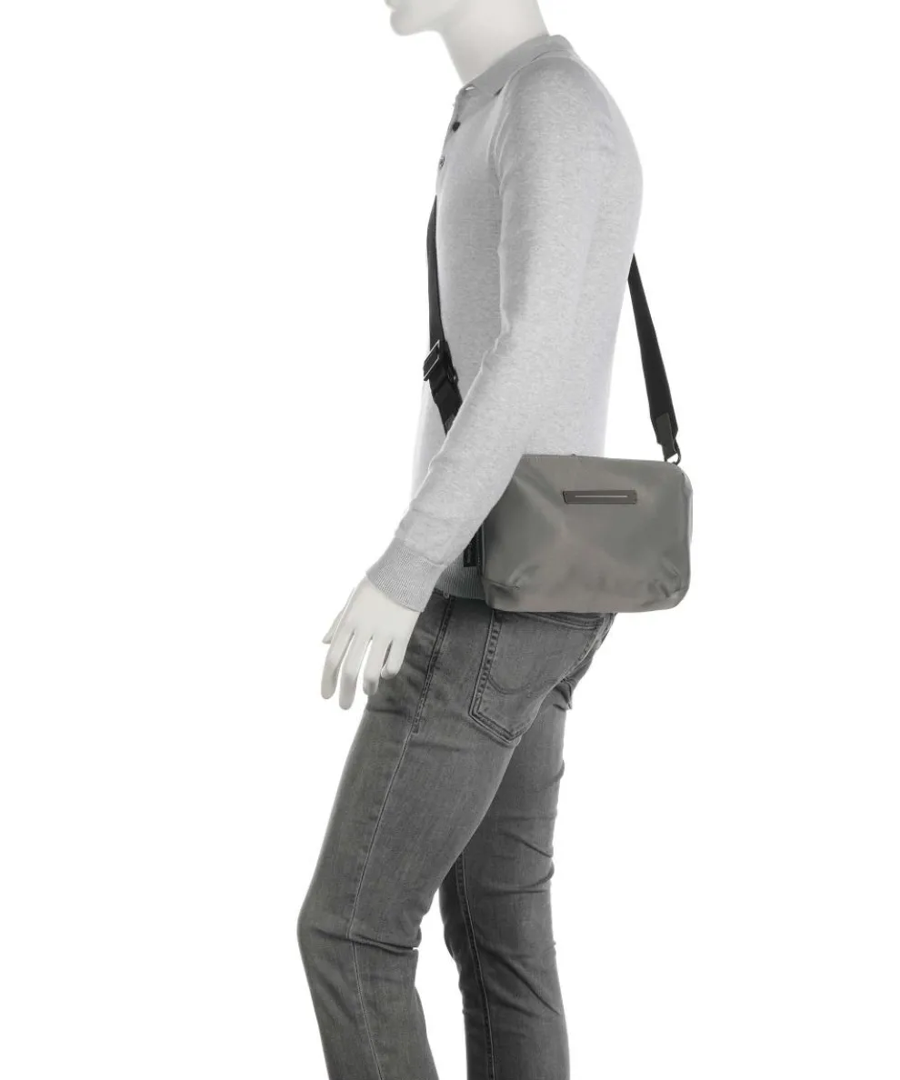 Gion Umhängetasche recyceltes Nylon olivgrün