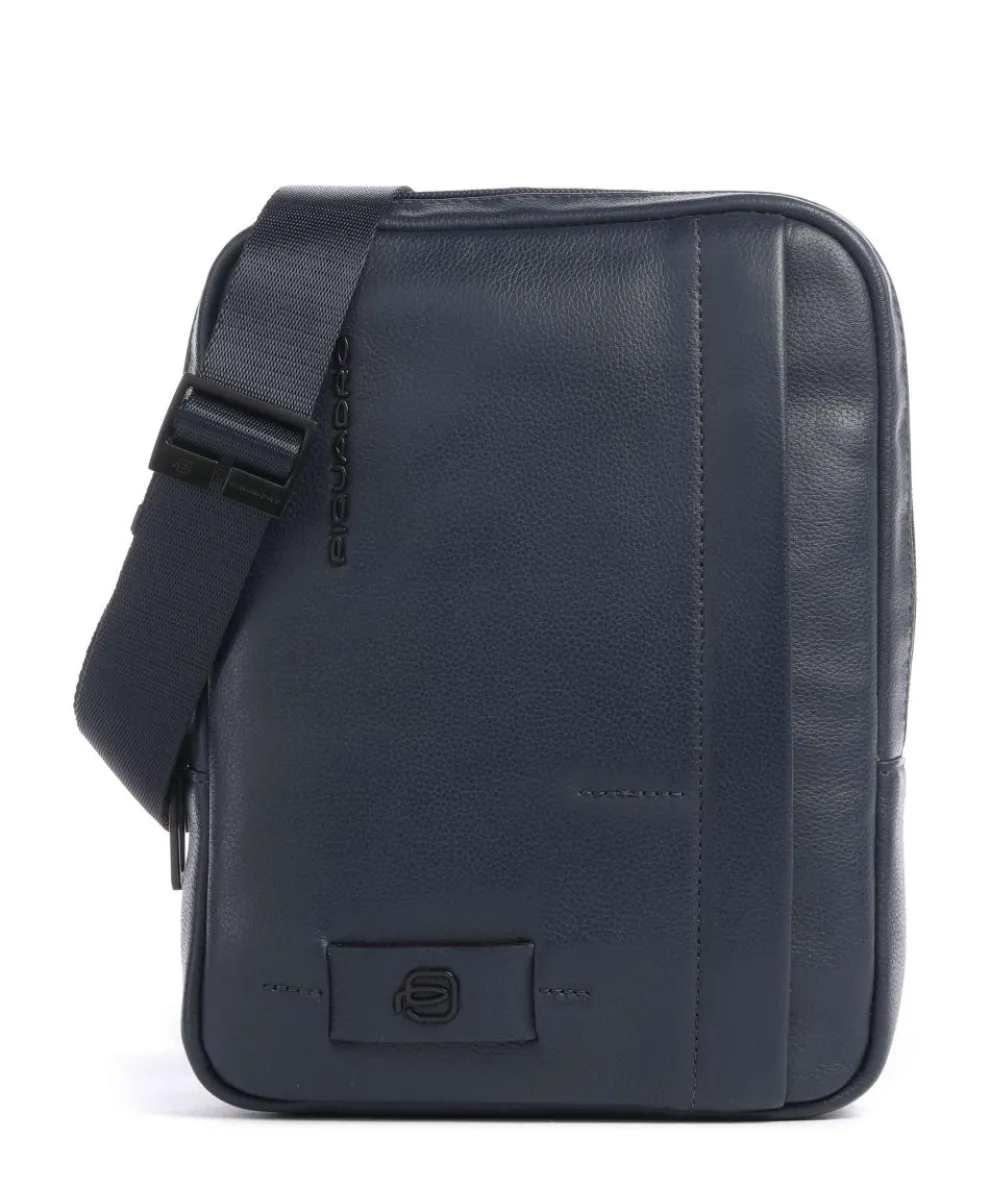 W137 Umhängetasche genarbtes Rindsleder dunkelblau