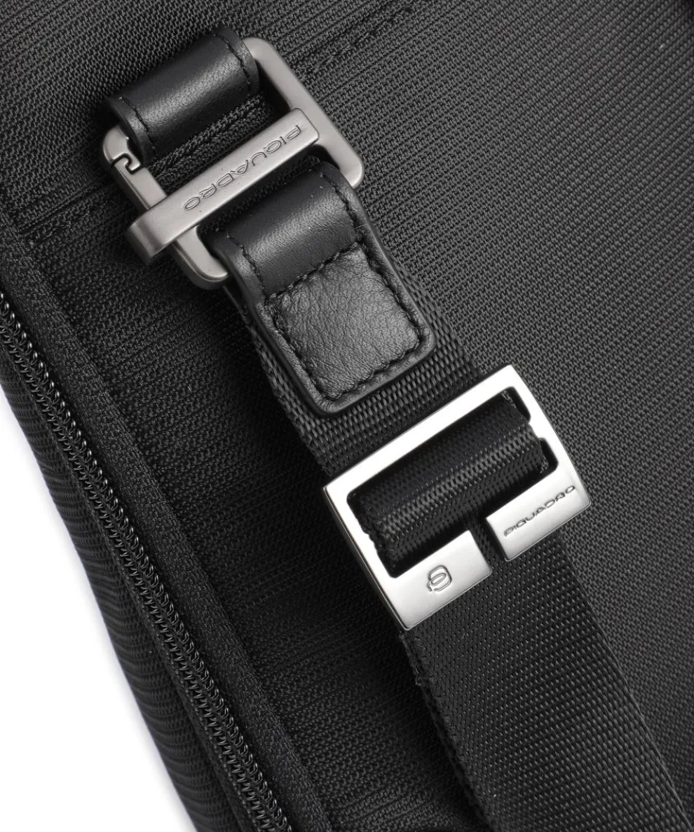 Macbeth Umhängetasche recyceltes Polyester schwarz