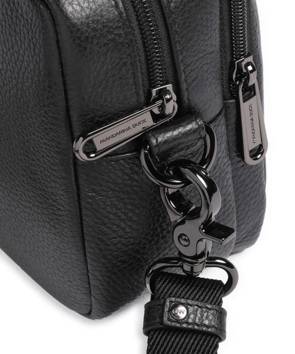 Mellow Leather Umhängetasche genarbtes Kalbsleder schwarz