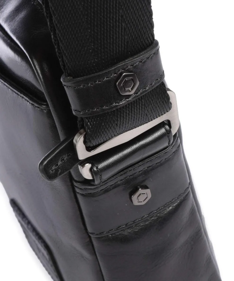 Montana Umhängetasche fein genarbtes Rindsleder schwarz