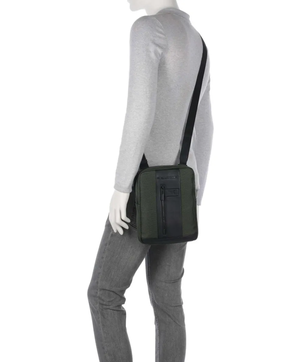 Brief 2 Umhängetasche recyceltes Nylon dunkelgrün