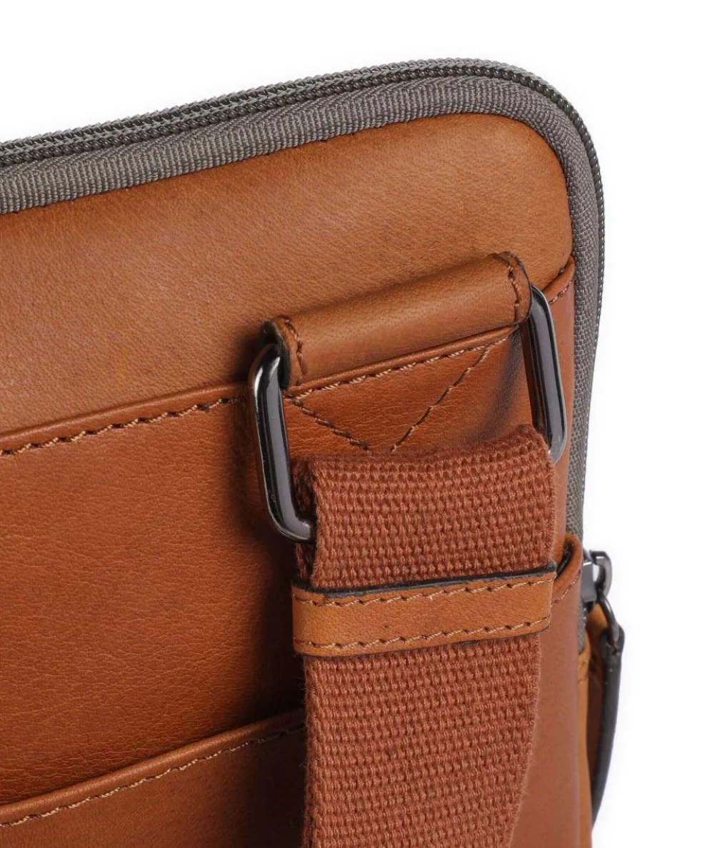 Hyde Park Brian Umhängetasche fein genarbtes Leder cognac