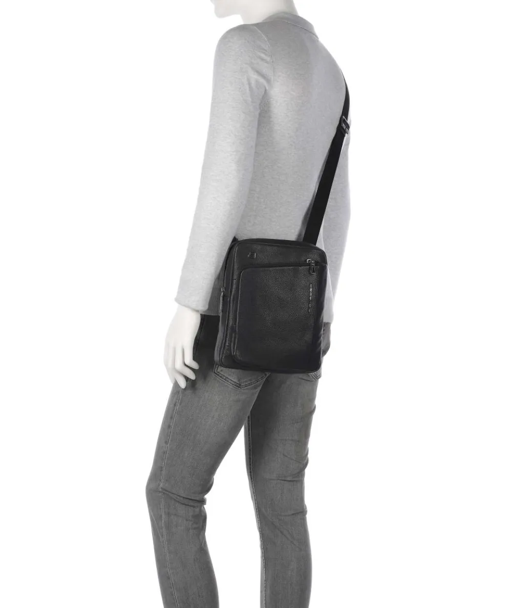 S134 Umhängetasche genarbtes Rindsleder schwarz