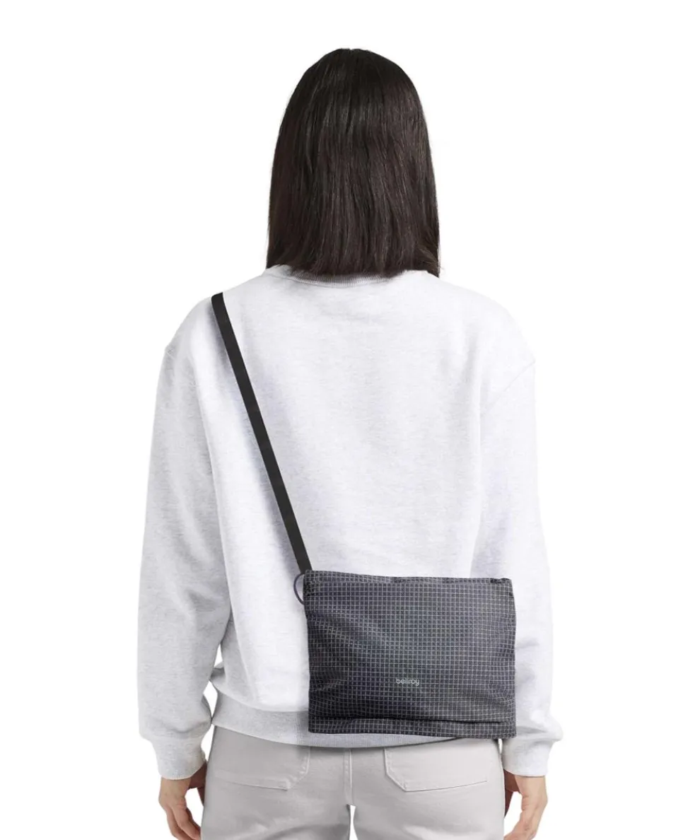 Lite Umhängetasche recyceltes Nylon dunkelgrau