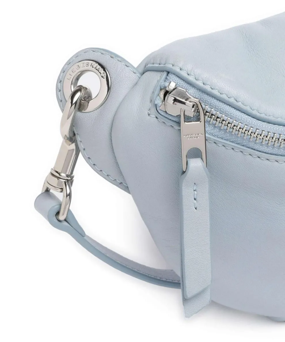 Tavia Sheep Natural M Gürteltasche Schafsleder hellblau