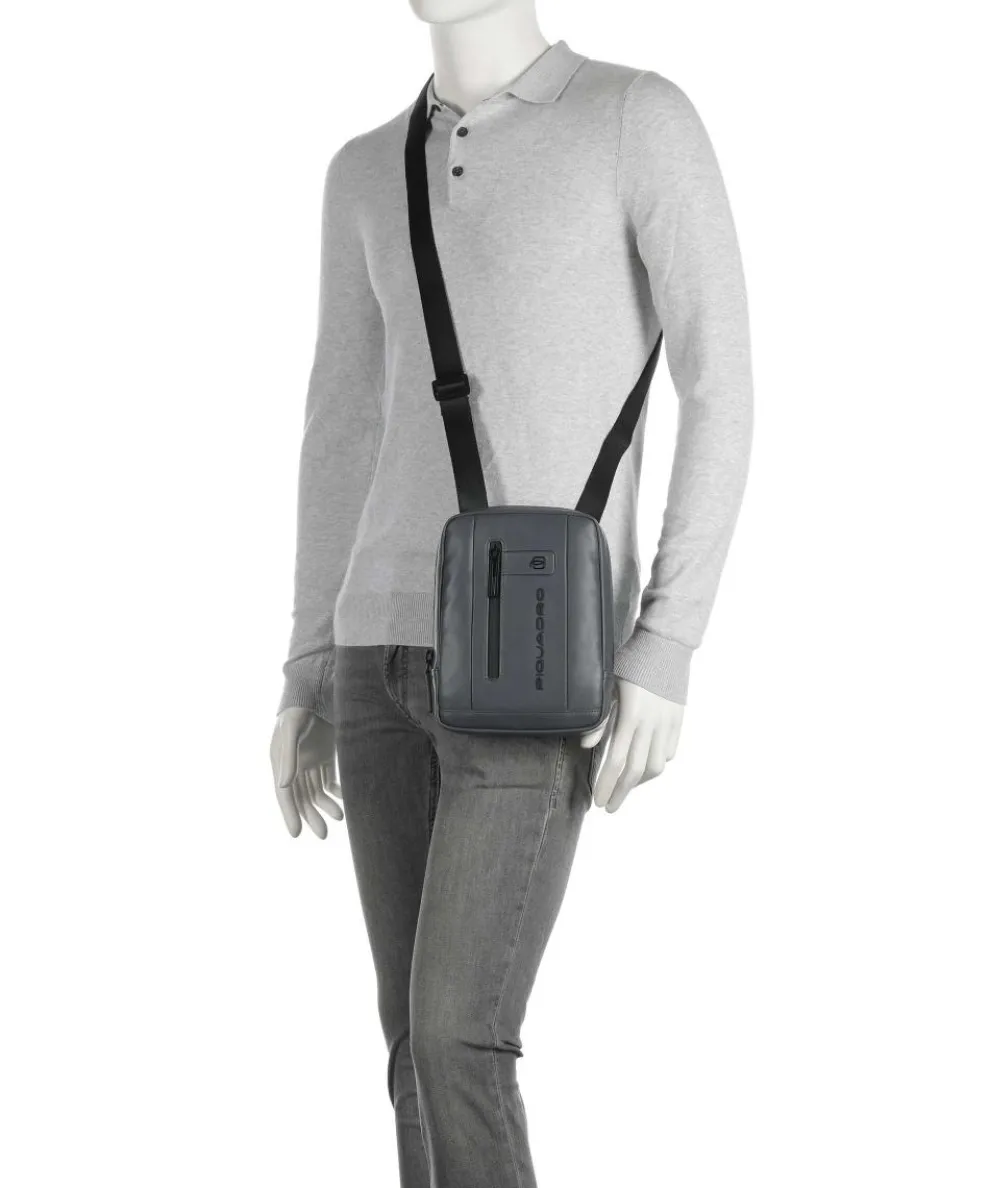 Urban Umhängetasche fein genarbtes Rindsleder grau