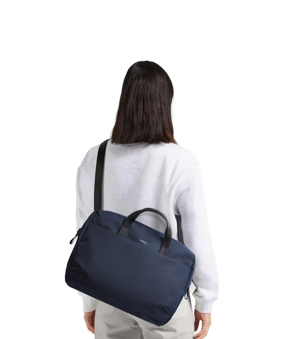 Via 14L Aktentasche 16″ recyceltes Polyester navy