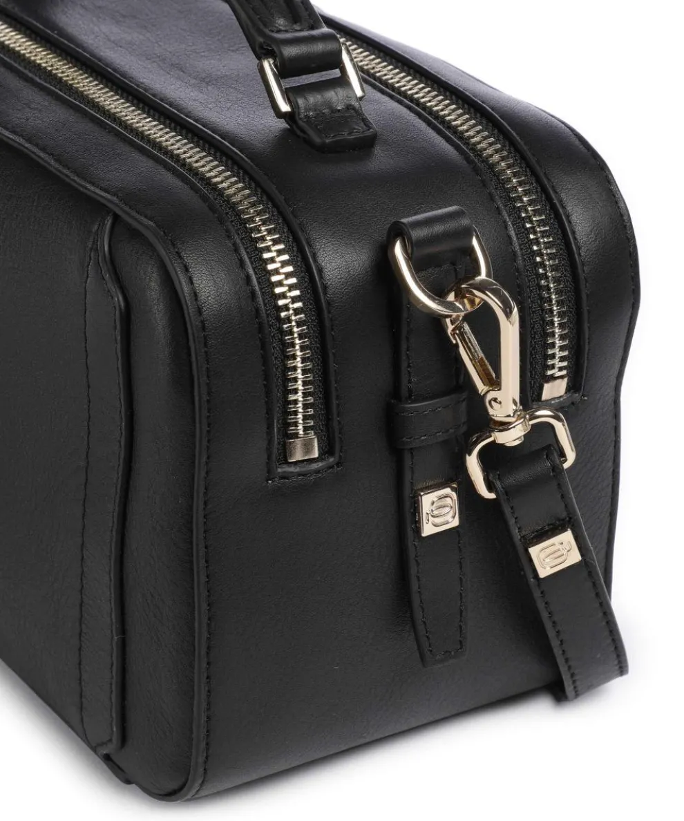 W92 Umhängetasche fein genarbtes Rindsleder schwarz