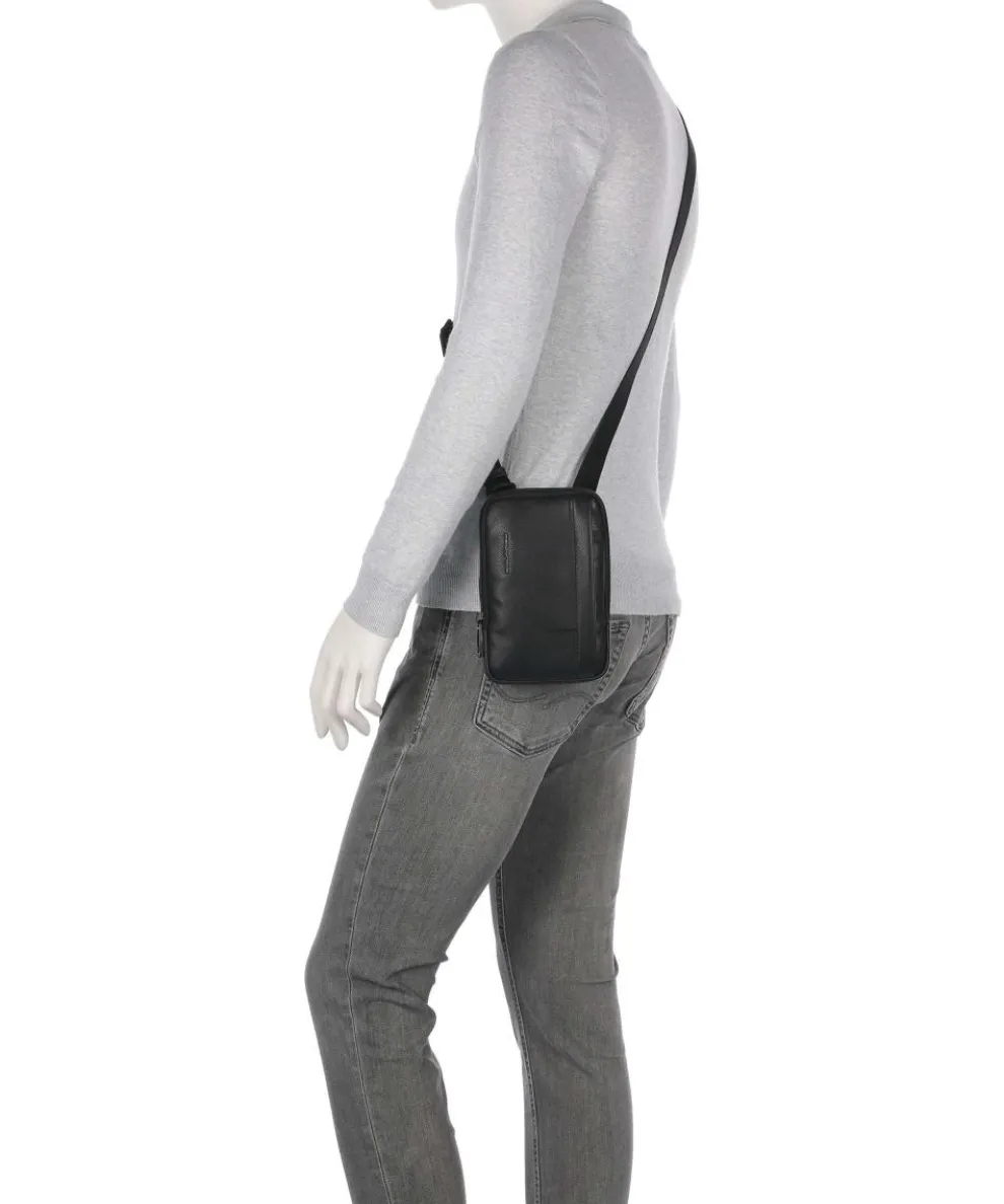 W137 Umhängetasche genarbtes Rindsleder schwarz