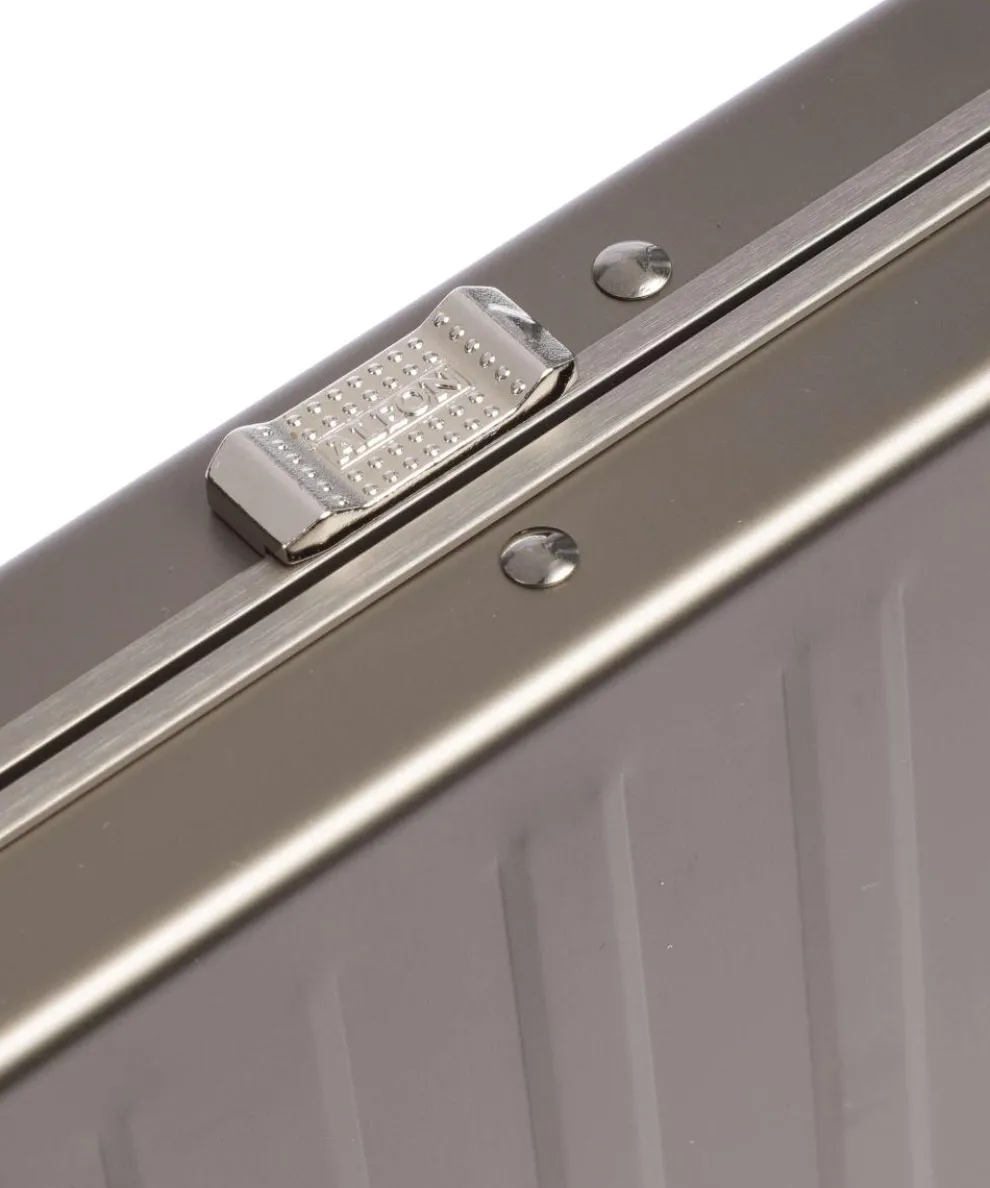 Laptoptasche 17″ Aluminium bronze